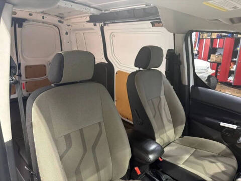 2017 Ford Transit Connect XLT