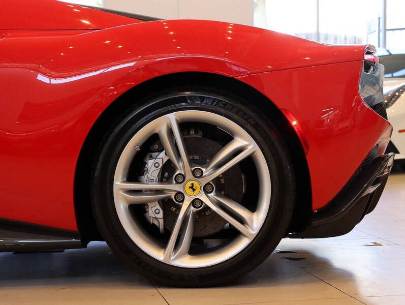 2023 Ferrari 296 GTS