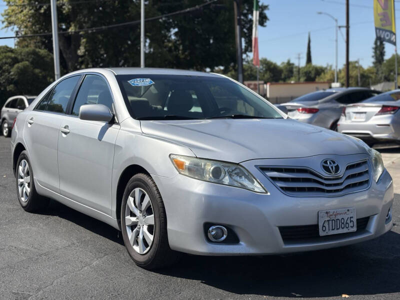 2011 Toyota Camry LE