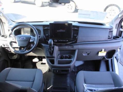 2025 Ford Transit 350