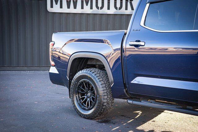 2022 Toyota Tundra Limited HV