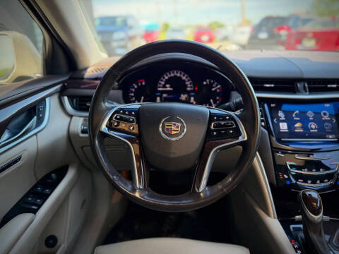 2013 Cadillac XTS Luxury Collection