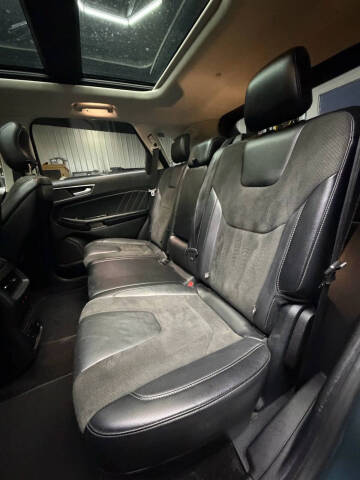 2016 Ford Edge Sport