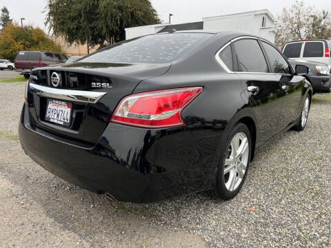 2013 Nissan Altima 3.5 S