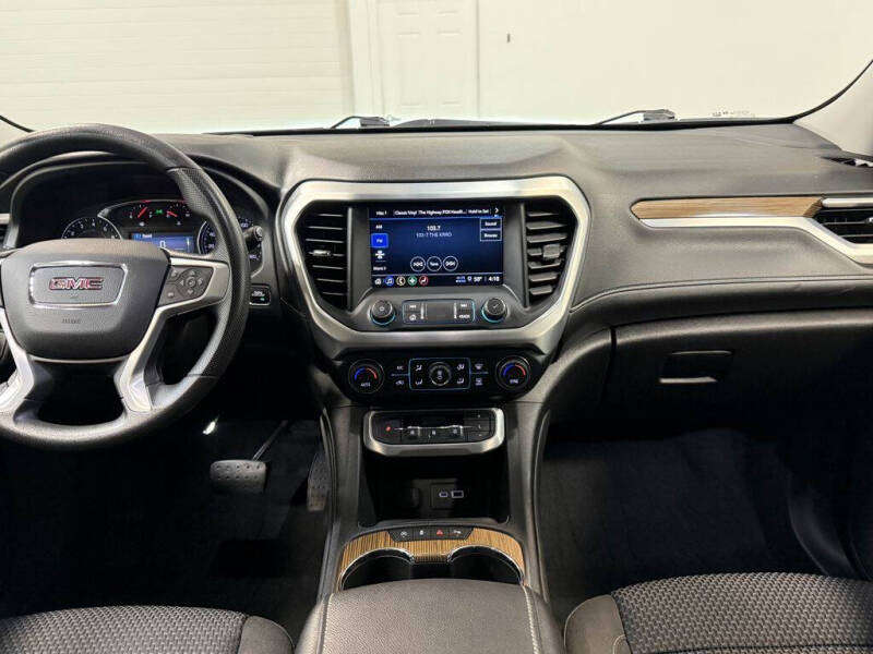 2021 GMC Acadia SLE