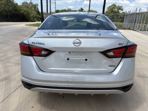 2023 Nissan Altima 2.5 SV