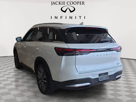 2027 Infiniti QX60 Luxe