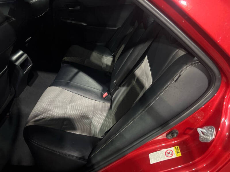 2012 Toyota Camry SE