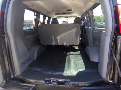 2010 GMC Savana LS 1500