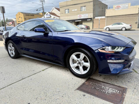 2019 Ford Mustang EcoBoost