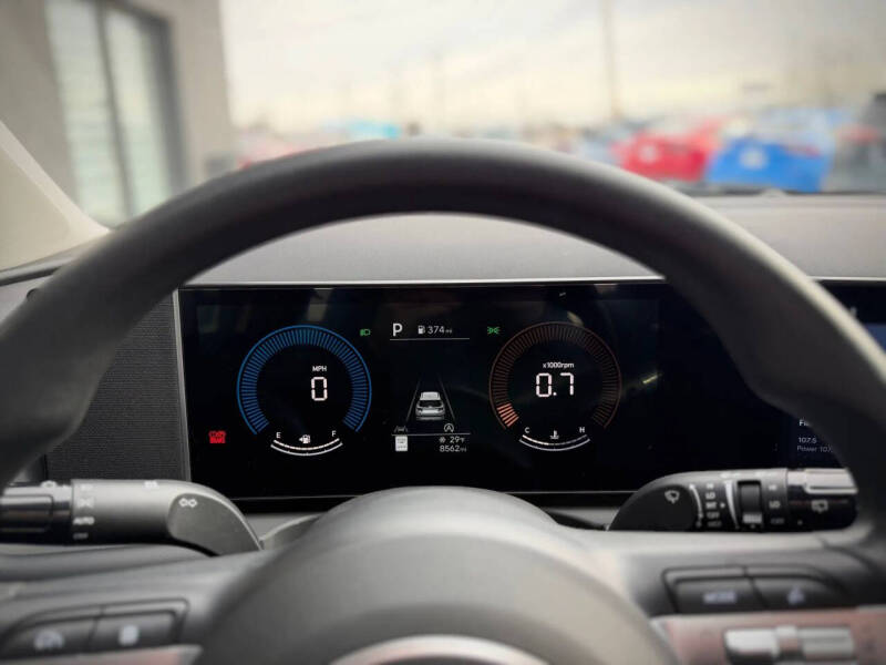 2025 Hyundai Tucson SE