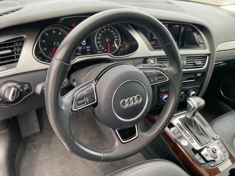 2015 Audi A4 2.0T quattro Premium Plus