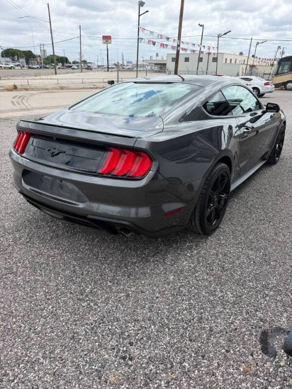 2018 Ford Mustang EcoBoost