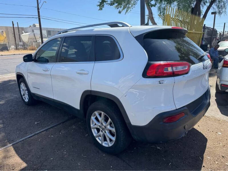 2018 Jeep Cherokee Latitude Plus