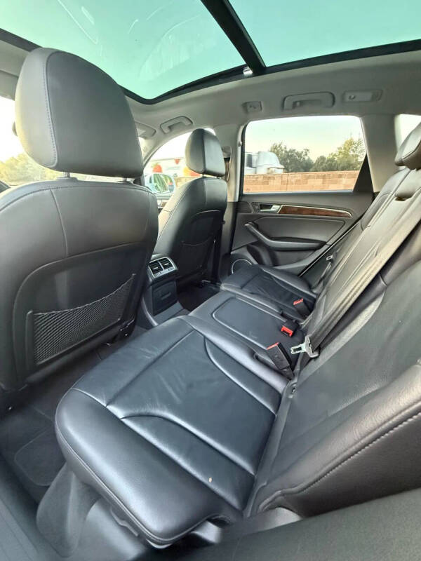 2017 Audi Q5 2.0T quattro Premium Plus