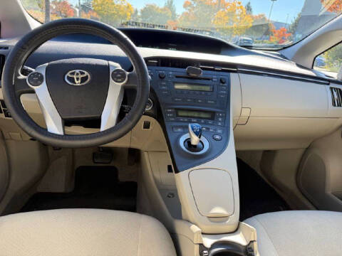 2010 Toyota Prius I
