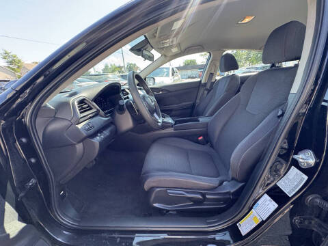 2022 Honda Insight EX