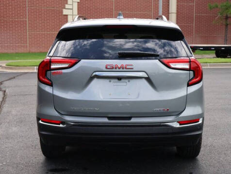 2024 GMC Terrain AT4