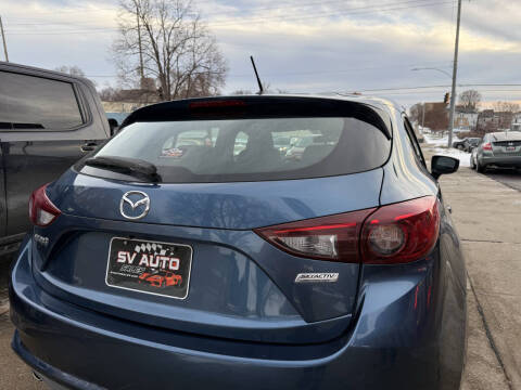 2017 Mazda MAZDA3 Touring