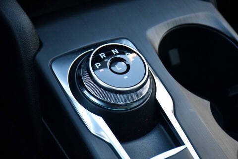 2026 Ford Escape Platinum