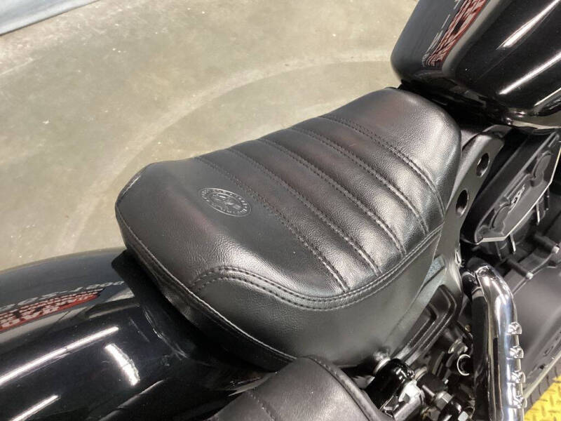 2021 Indian Scout Bobber Sixty ABS T