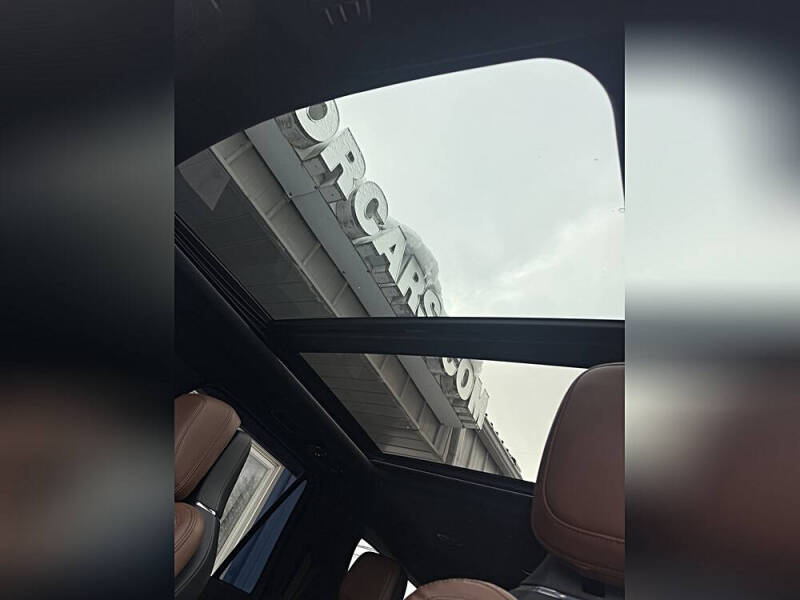 2022 Lincoln Navigator L Reserve