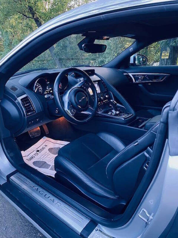 2018 Jaguar F-TYPE 340HP