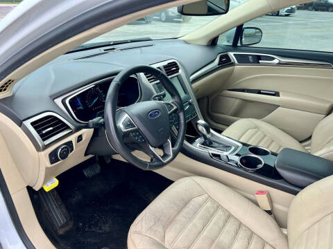 2013 Ford Fusion SE