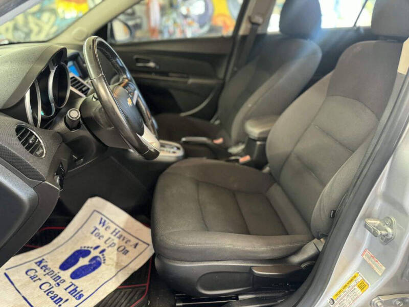 2013 Chevrolet Cruze 1LT Auto