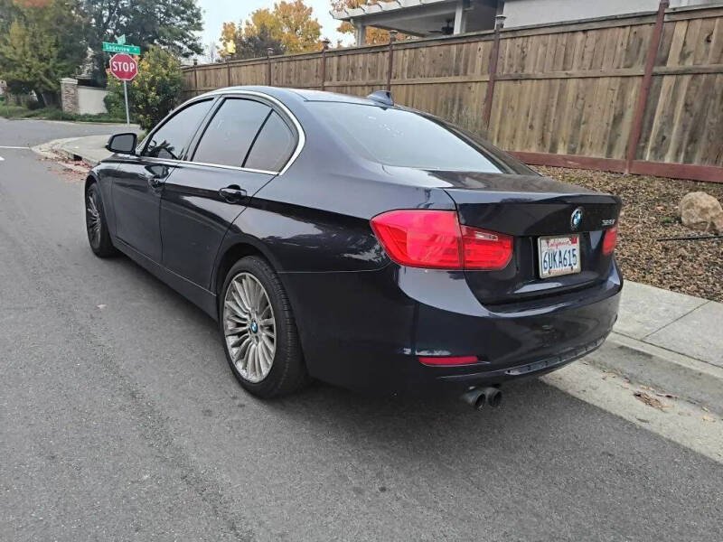 2012 BMW 3 Series 328i