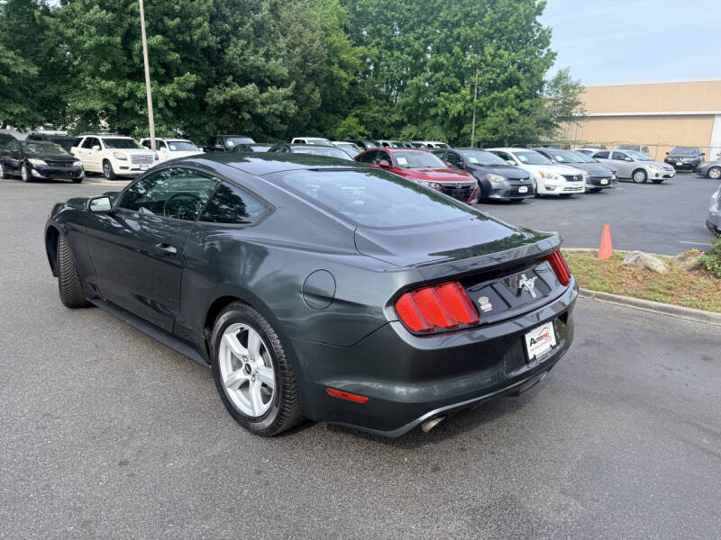 2015 Ford Mustang V6