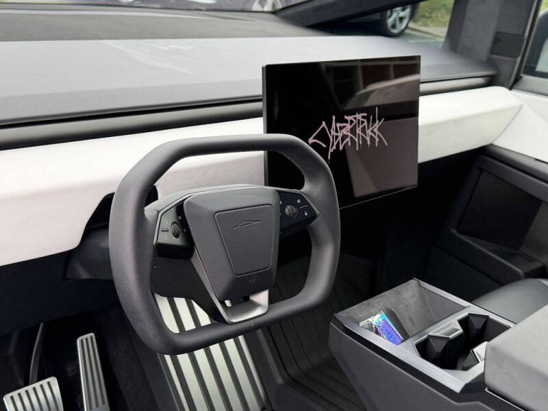 2024 Tesla Cybertruck
