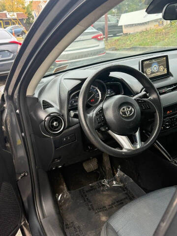 2017 Toyota Yaris iA