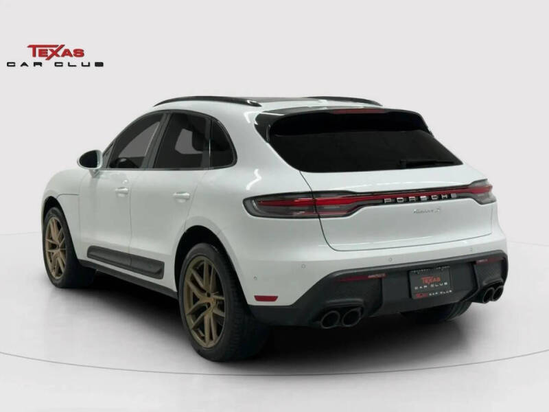 2022 Porsche Macan S