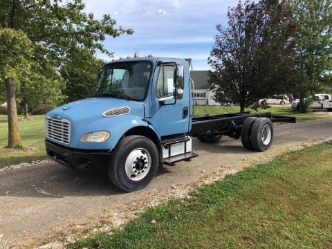 2005 Freightliner Business class M2