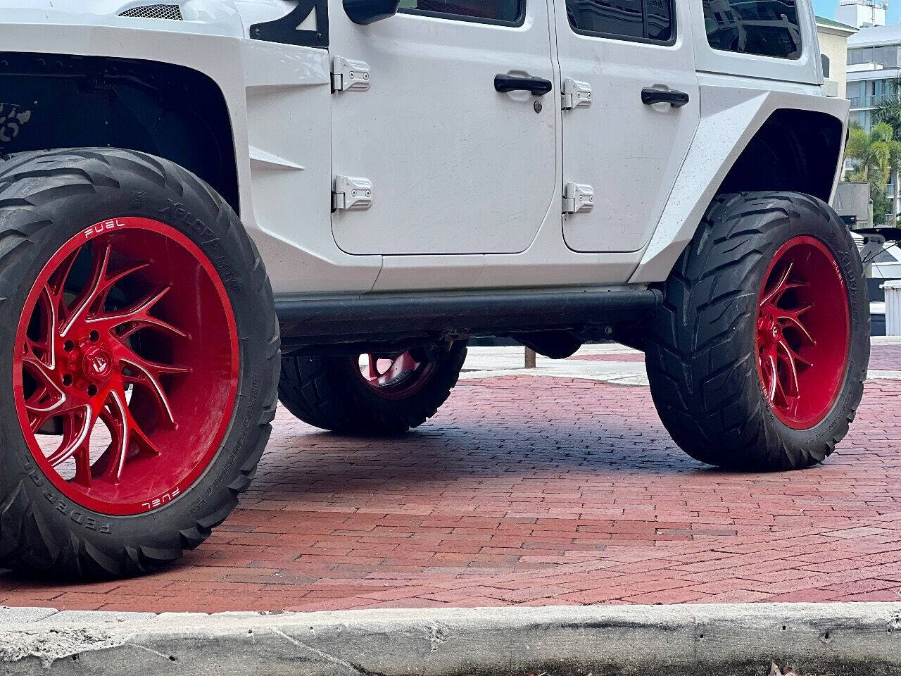 2020 Jeep Wrangler SUV / Crossover - $59,999