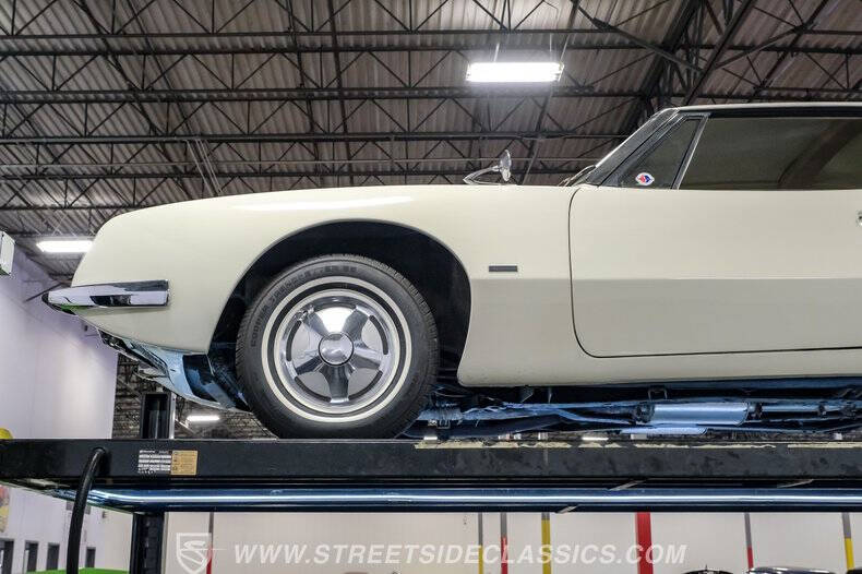 1963 Studebaker Avanti