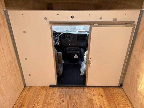 2025 GMC Savana 3500