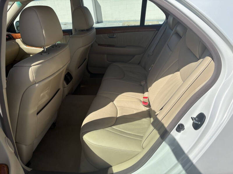 2005 Lexus LS 430