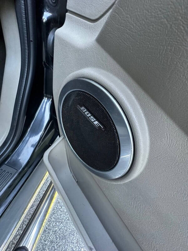 2003 HUMMER H2 Lux Series