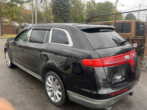 2010 Lincoln MKT
