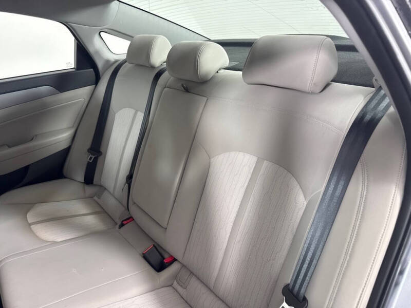 2016 Hyundai Sonata Hybrid SE