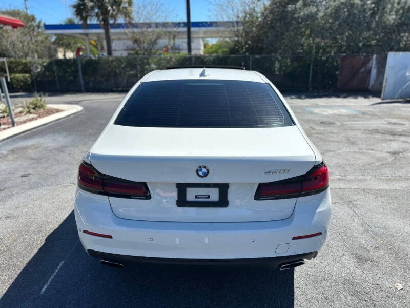 2022 BMW 5 Series 530i