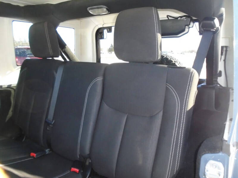 2015 Jeep Wrangler Unlimited Sahara