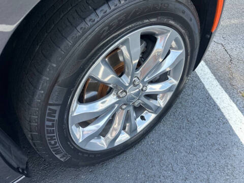 2018 Chrysler 300 Touring L