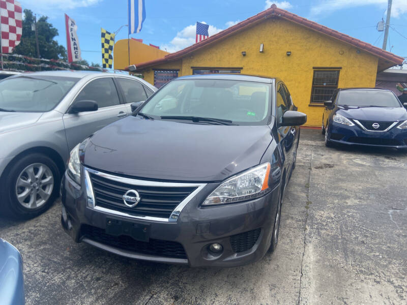 2015 Nissan Sentra for sale at Versalles Auto Sales in Hialeah FL