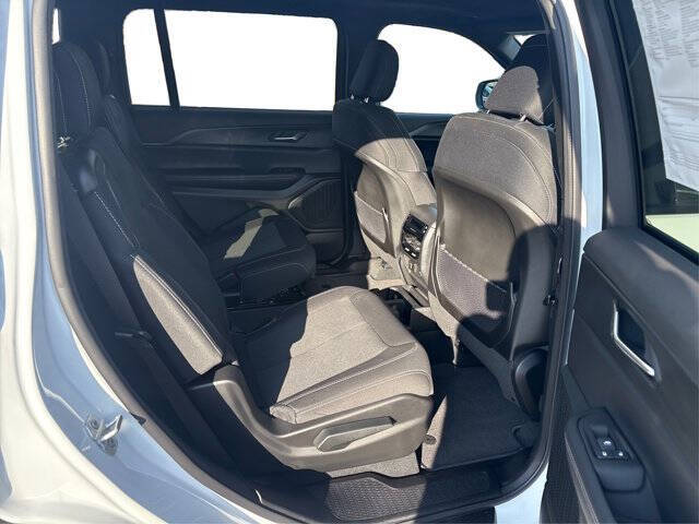 2024 Jeep Grand Cherokee L Laredo X