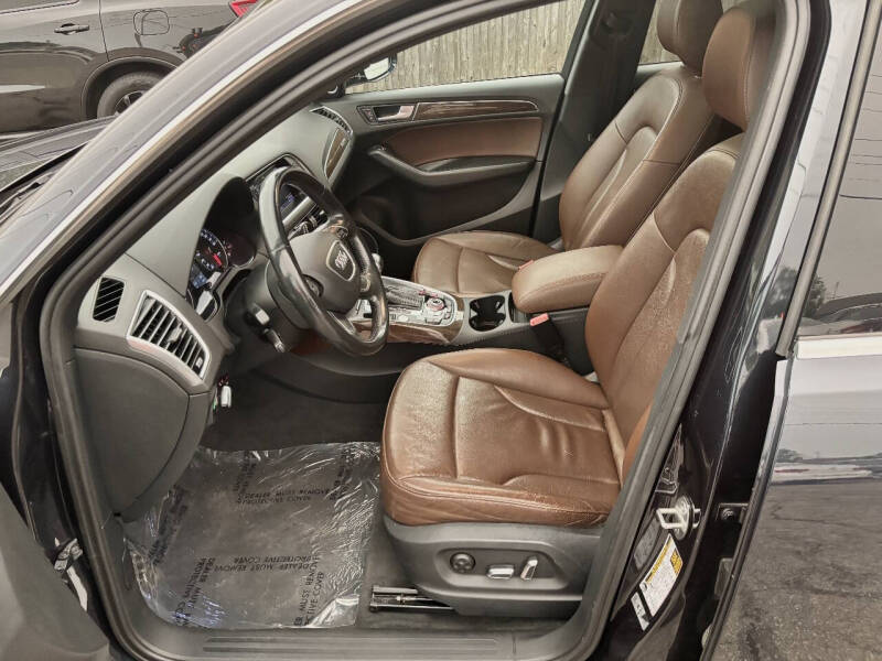 2016 Audi Q5 2.0T quattro Premium Plus