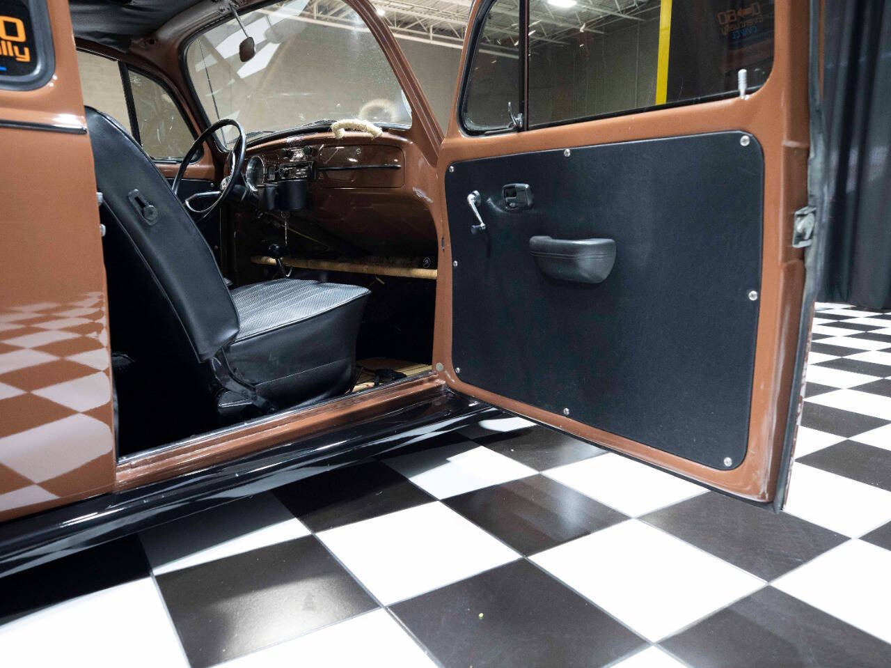 1967 Volkswagen Beetle 33