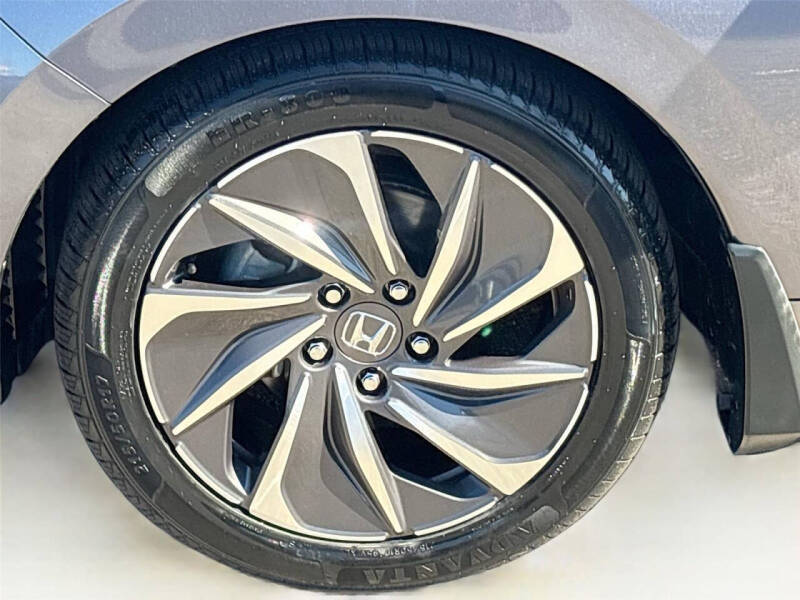 2022 Honda Insight Touring